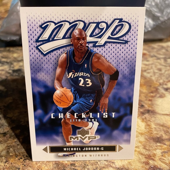 Michael Jordan - Picture 1 of 2